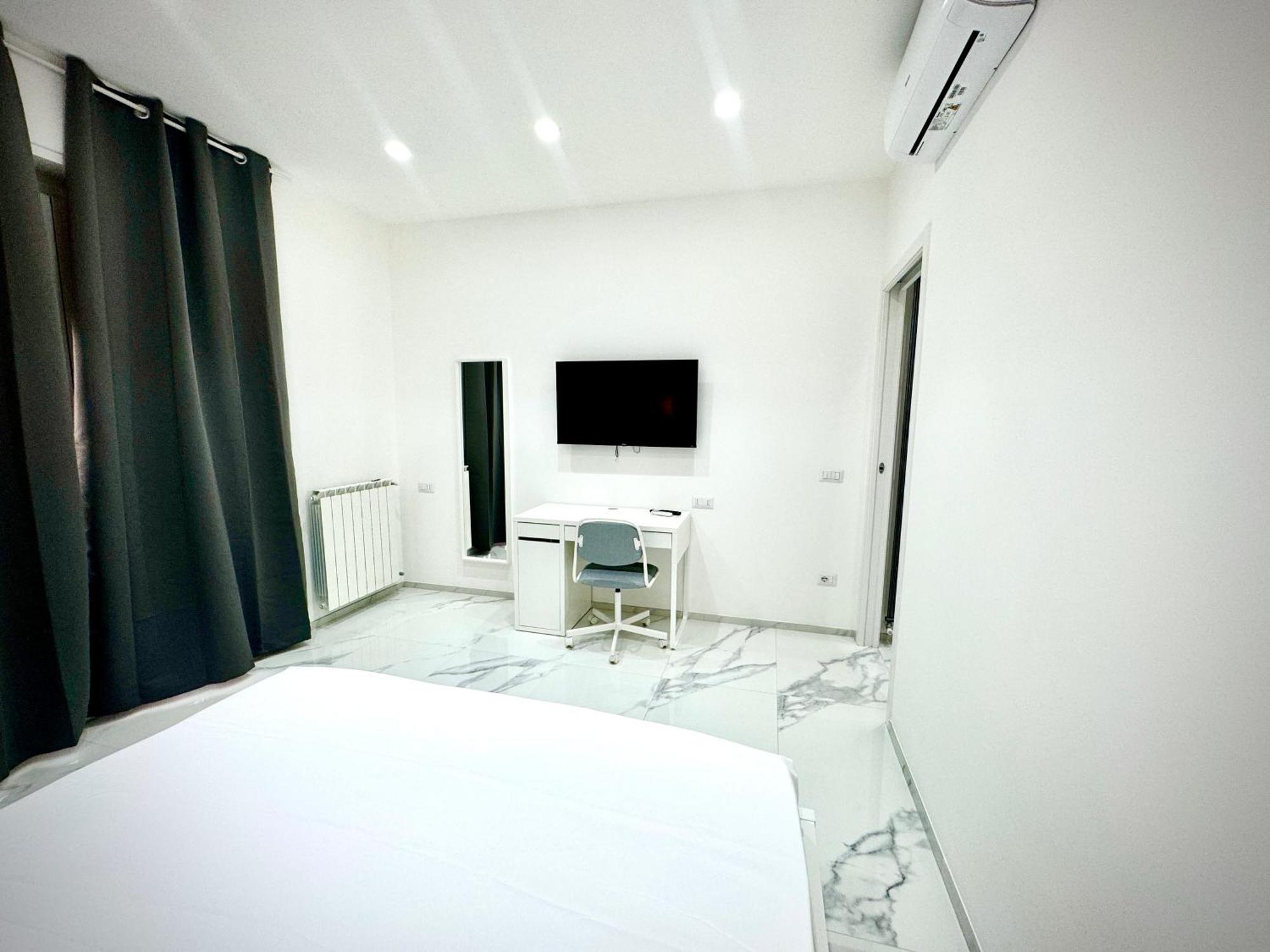 Licheni R-Home Rome Luaran gambar